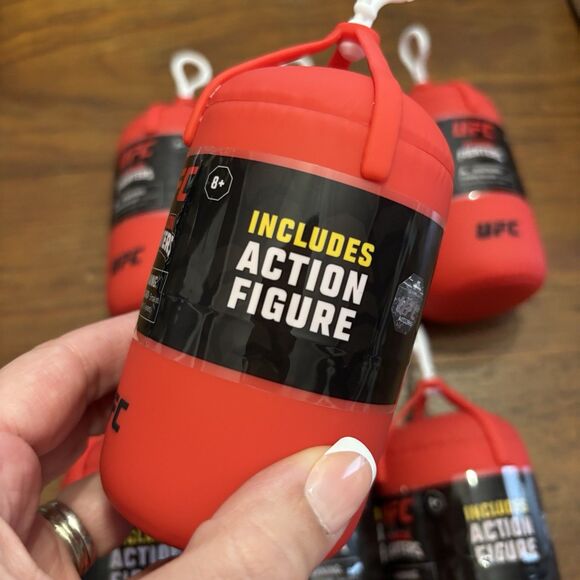 (6) UFC Octagon Fighters Mini Action Figures Blind Toy Unopened Punching Bag - Picture 5 of 5